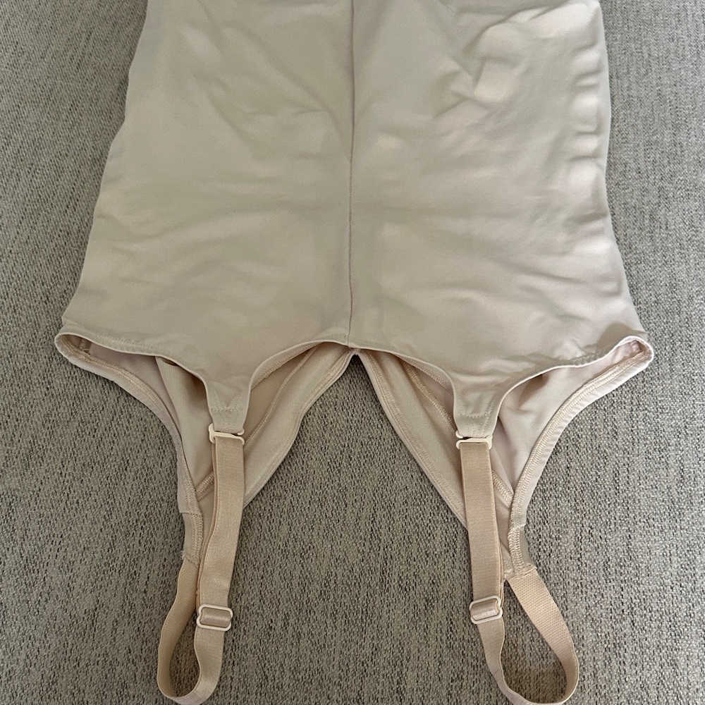 Ruby Ribbon Athena Cream Shapewear Camisole - image 4